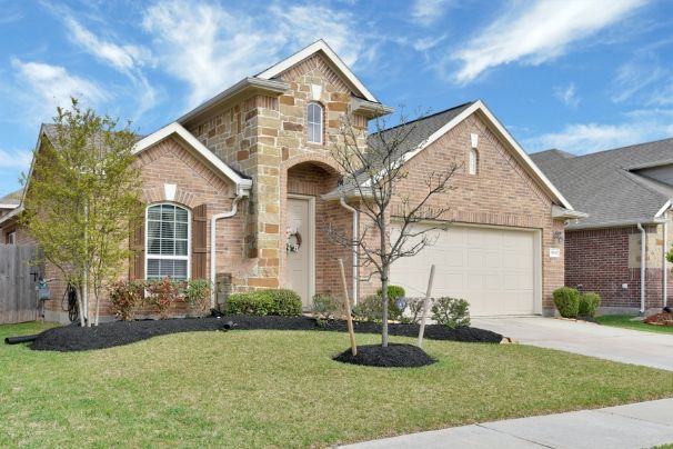 https://www.searchallproperties.com/new-construction/AustinHellickson/-